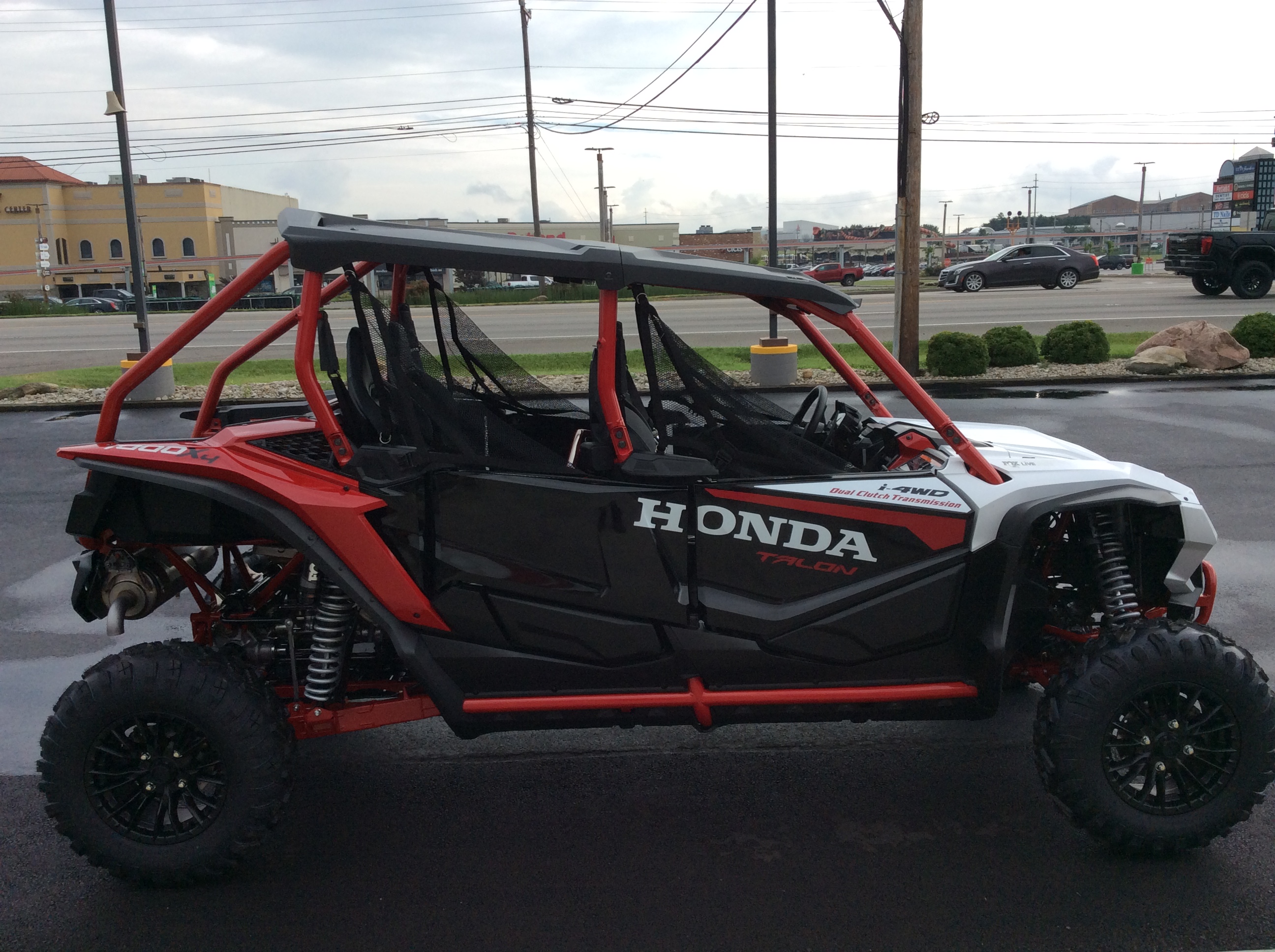 2025 Honda TALON 1000X-4 FOX LIVE VALVE - Photo 2